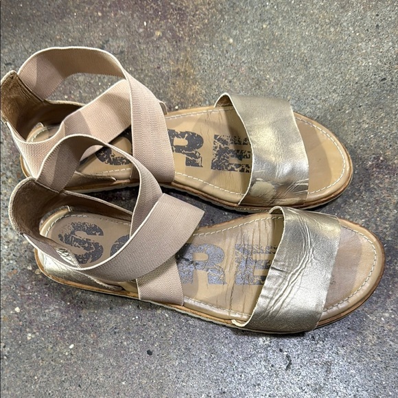 Gold and Tan Women's Sandals - Picture 2 of 7